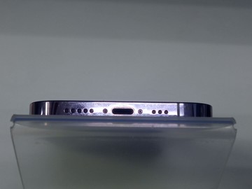 Б/в Мобільний телефон Apple iphone 14 pro 256gb 01-201011712