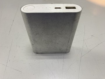 Б/в Повербанк Volkswagen 10400mah 01-201088595