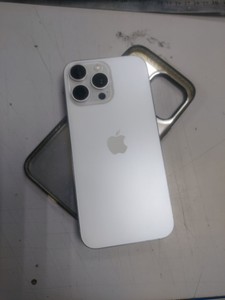 Б/в Мобільний телефон Apple iphone 16 pro max 256gb 01-201091581