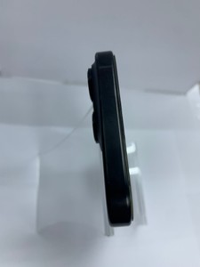 Б/в Мобільний телефон Apple iphone 16 pro max 512gb 01-200989702