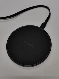 Б/в Зарядка бездротова Mophie wireless charging base 7.5w 01-201096058