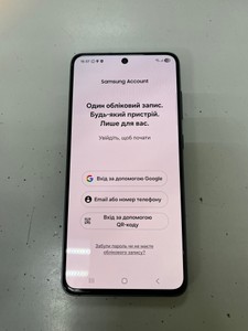 Б/в Мобільний телефон Samsung galaxy s21 fe 5g sm-g990b 8/256gb 01-201110434