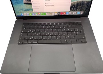 Б/в Ноутбук Apple macbook pro 16 a3429 / apple m5 max / ram 48gb / ssd 2tb / 40 core gpu 01-201103840