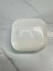 Б/в Навушники Apple airpods 4 with active noise cancellation 01-201148332
