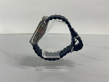 Б/у Смарт-часы Apple watch ultra 2 gps + cellular 49mm titanium case 01-201152356
