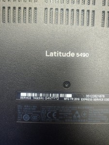 Dell 14/core i5 7300u ddr3/8gb ddr3/hdd *відсутній/ssd 250 gb/*інтегрована