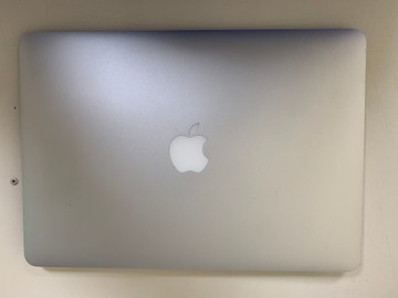 Б/в Ноутбук Apple macbook air 13.3" a1466/ core i7 2.2ghz/ ram8gb/ ssd256gb/ hd6000 01-201185263