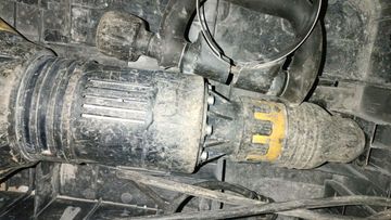 01-200515318: Dewalt d25911k