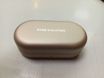 01-200621051: Bang & Olufsen beoplay eq
