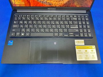 01-200738230: Asus vivobook 15 x1504za