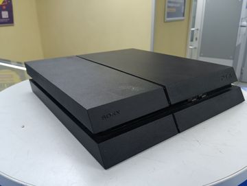 Б/у Игровая приставка Sony playstation 4 1tb 01-200612334