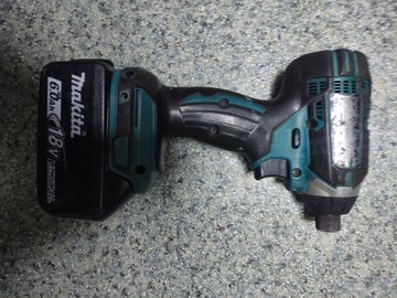 01-200762220: Makita dtd 152