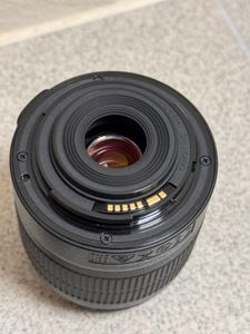 01-200779080: Canon eos 4000d + ef-s 18-55mm macro 0-25m 0,8ft