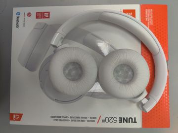 Б/в Навушники Jbl tune 520bt 01-200798030
