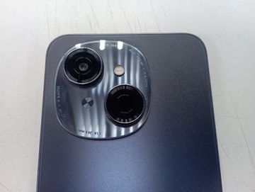 Б/в Мобільний телефон Tecno spark go 1 kl4 4/64gb 01-200802243