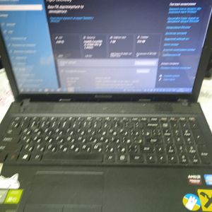 Lenovo 15/core i3 3110m ddr3/4gb ddr3/hdd *відсутній/ssd 256 gb/radeon r5 m200