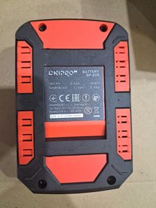 Б/в Акумуляторний шурупокрут Dnipro-M cd-201hbc compact 1акб 2ah+ 1акб 4ah зп 01-200821264