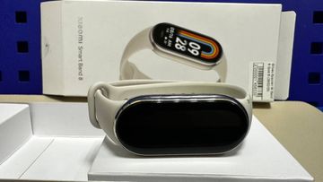 Б/в Фітнес-браслет Xiaomi mi band 8 gold 18-000093545
