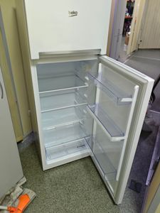 Б/в Холодильник з морозильною камерою Beko rdsa240k20w 01-200832878