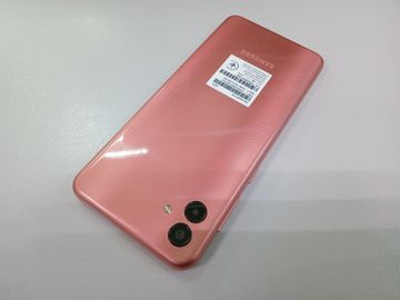 Б/в Мобільний телефон Samsung galaxy a04 4/64gb 01-200836471