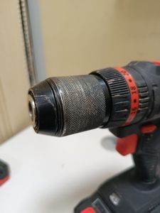 Б/в Шурупокрут Dnipro-M cd-201hbc compact 1акб 4ah зп 01-200833077