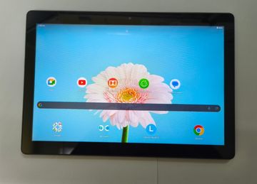 Б/в Планшет Lenovo tab m10 x505l 2/32gb lte 01-200838876