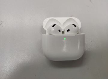 Б/в Навушники Apple airpods 4 01-200861128