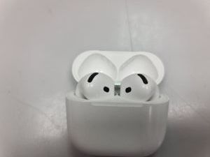 Б/в Навушники Apple airpods 4 with active noise cancellation 01-200870843