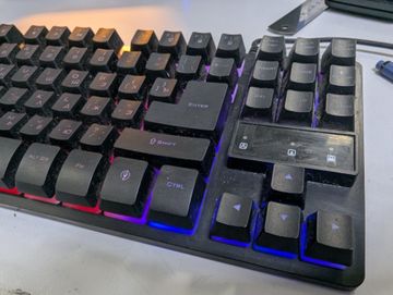 Б/у Клавиатура Trust gxt 833 01-200874951