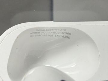 Б/в Навушники Apple airpods pro 2nd generation with magsafe charging case usb-c 01-200890407