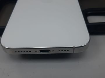 Б/в Мобільний телефон Apple iphone 16 pro max 256gb 01-200898636