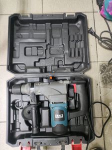 Б/в Перфоратор Зенит зпп-1250 профи 01-200906594