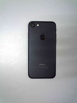 Б/в Мобільний телефон Apple iphone 7 32gb 01-200902918