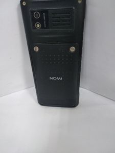 Б/у Мобільний телефон Nomi i2420 01-200908271