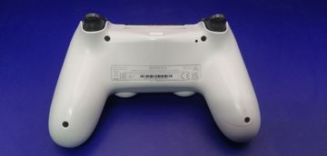 Б/в Геймпад Sony dualshock 4 v2 01-200910318