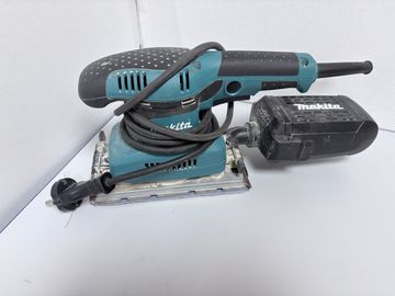 Б/в Шліфмашина вібро Makita bo3710 01-200909058