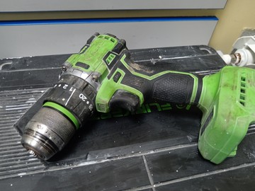 Б/в Шурупокрут Flinkertec дш-21/3а 2акб 3ah зп 01-200930345