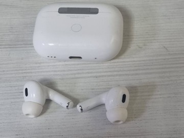 Б/у Навушники Apple airpods pro 2nd generation magsafe 01-200939812