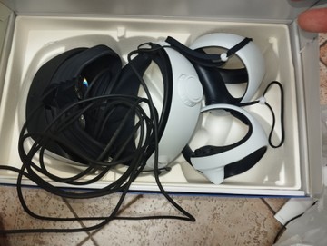 Б/в Окуляри віртуальної реальності Sony playstation vr2 + move 01-200952388