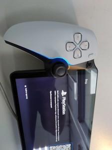 Б/у Игровая приставка Sony playstation portal remote player 01-200960684