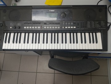 Б/в Синтезатор Yamaha psr-e433 01-200975225