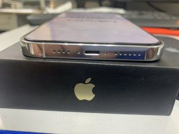 Б/в Мобільний телефон Apple iphone 14 pro max 256gb 01-200979463