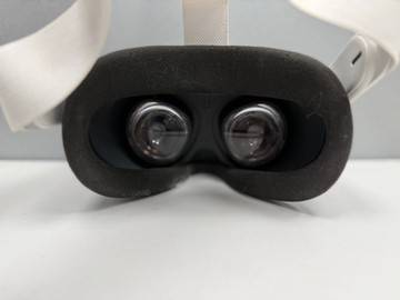 Б/в Окуляри віртуальної реальності Oculus quest 2 256 gb 01-200983206