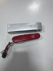 Б/в Ніж складаний Victorinox hiker 01-200997725