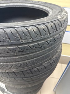 Б/в Автомобільні шини Dunlop sp sport 2000 215/55zr16 01-200996311