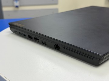 Б/в Ноутбук Lenovo ryzen 7 pro 4750u ddr4/16gb ddr4/ssd 240 gb/*інтегрована 01-201027126