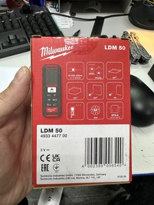 Б/у Лазерный нивелир Milwaukee ldm 50 01-201028556