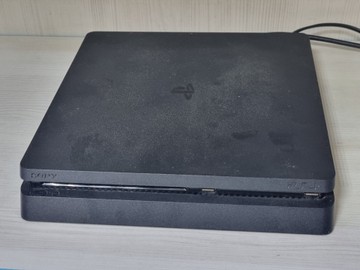 Б/в Ігрова приставка Sony playstation 4 slim 1tb 01-201041099