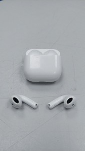 Б/в Навушники Apple airpods 4 with active noise cancellation 01-201090397