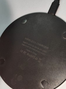Б/в Зарядка бездротова Mophie wireless charging base 7.5w 01-201096058